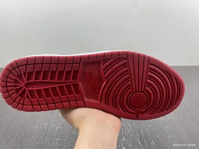 Rep Retro Varsity White Red 705329-101 Low Jordan 1 0603